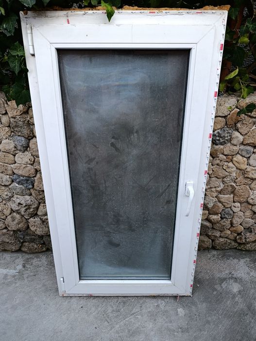 Vând geam termopan din PVC