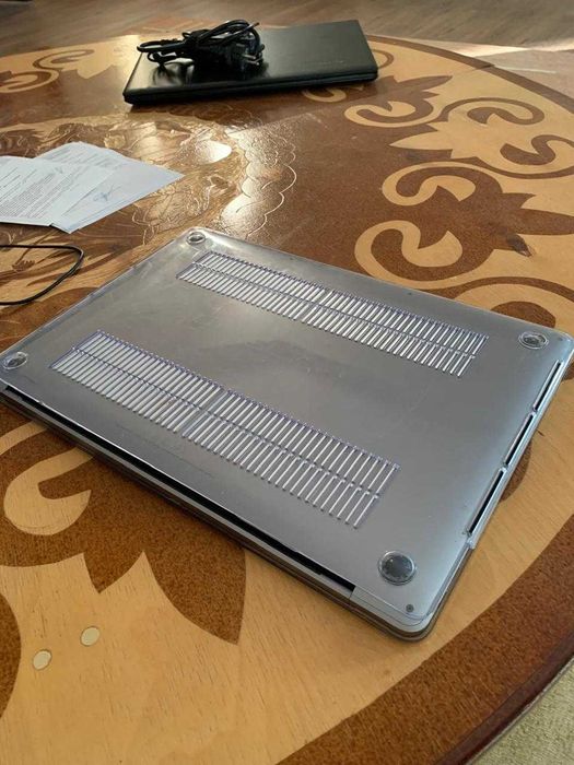MacBook Pro 15" (2016) Intel Core i7 2.6 ГГц 16 ГБ RAM 256 ГБ SSD