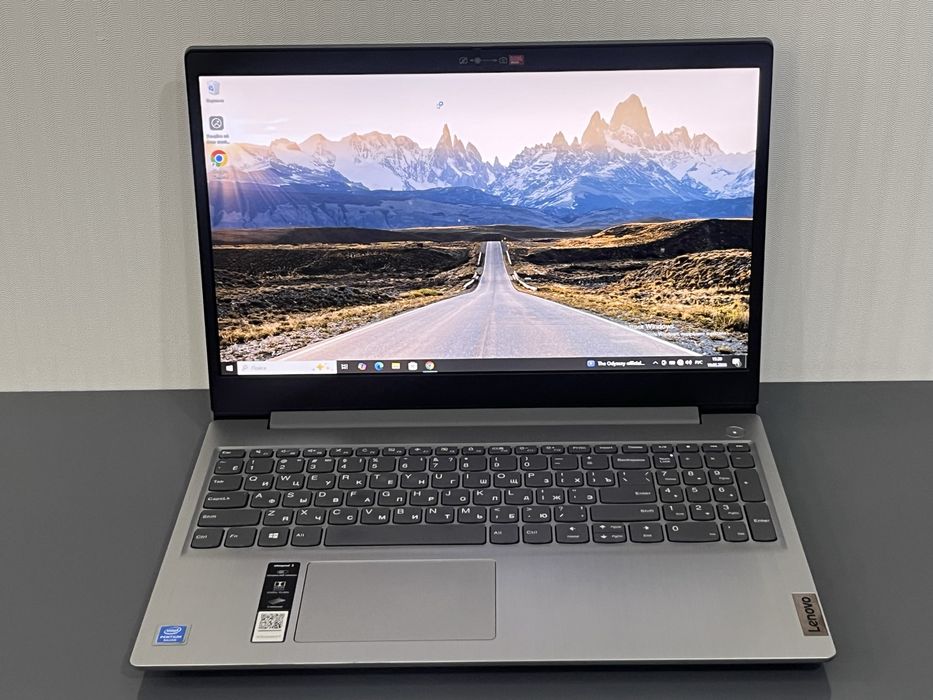 Ноутбук для рабочих задач Lenovo 8GB RAM SSD 256GB
