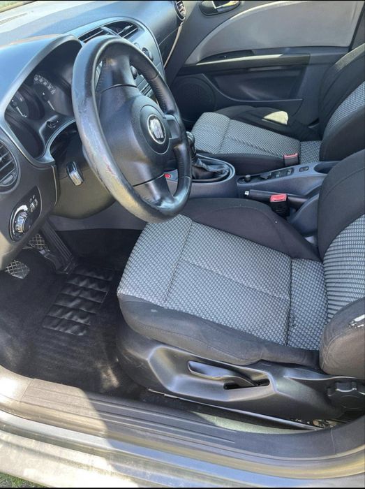 SEAT Leon 2009 — imagine 5