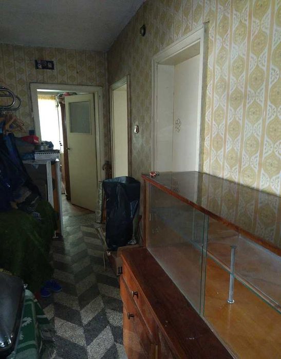 Продава се Етаж от къща в Кърджали, Боровец - 108 кв.м за 591 €/кв.м - Снимка #2