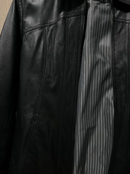 geaca piele nu este imitatie