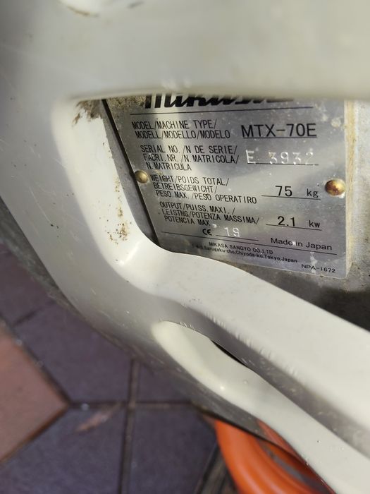 Mai compactor MIKASA  MTX-70E cu 57 ore de functionare