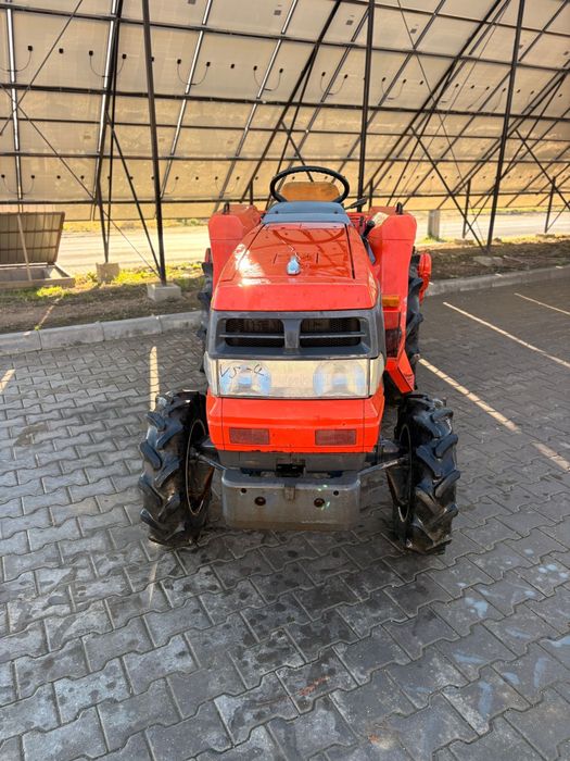 Vând tractor Japonez Kubota GL 24
