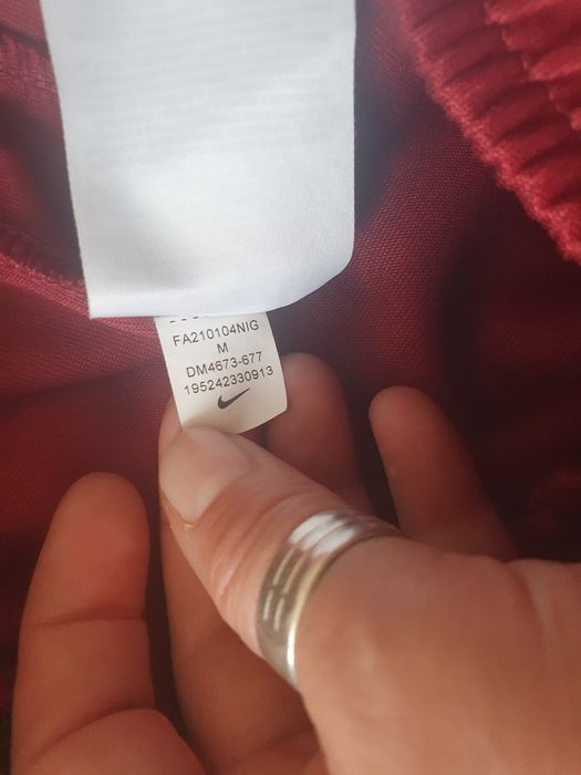 Nike долнище оригинално р. М