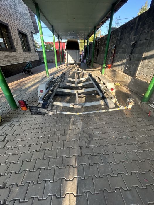 Лодочный прицеп