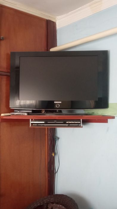 Televizor  samsung  32