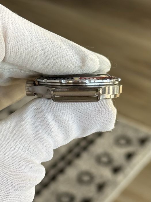 Часовник Восток Уши на Капака НВЧ-20 Руски СССР Съветски