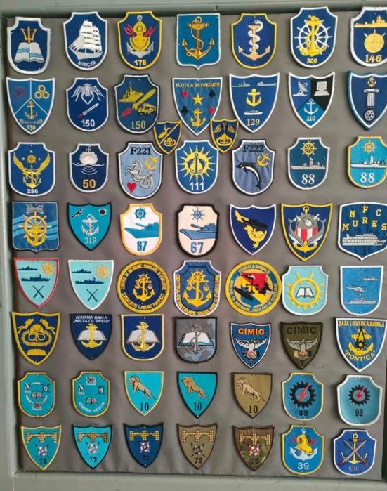 Embleme militare