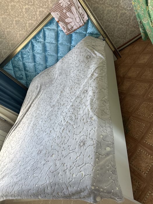 Кровать двух спальный