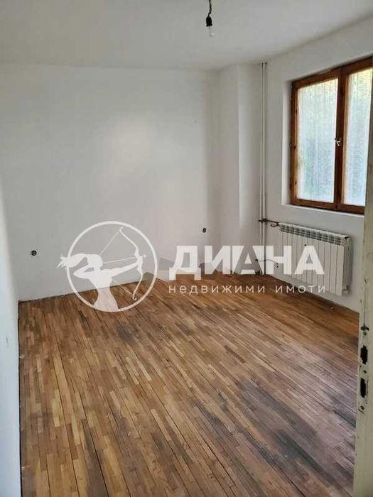 Продава се Тристаен апартамент в Пловдив, Мараша - 81 кв.м за 2087 €/кв.м - Снимка #1