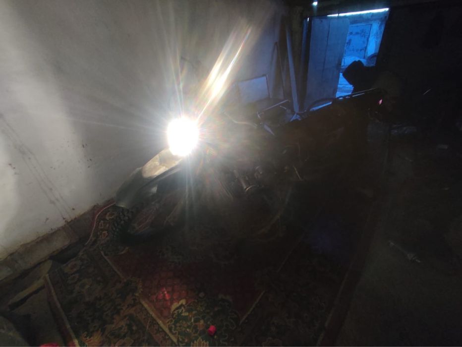 Продам эндуро 250 кубов