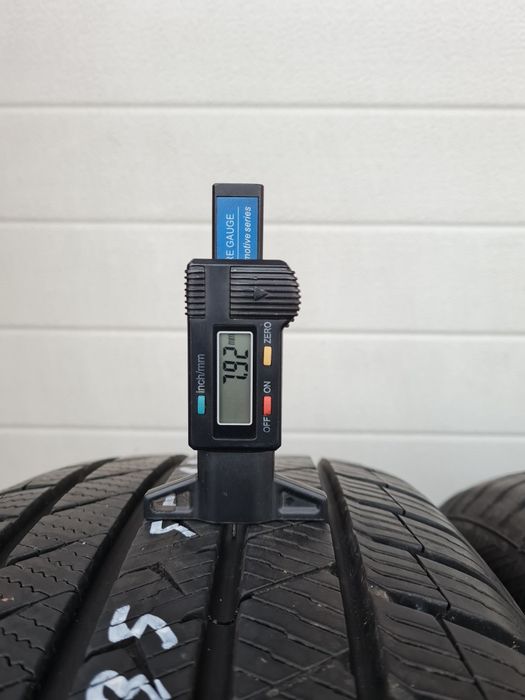 Всесезонни гуми 4 броя за Джип VREDESTEIN Quatrac 235 55 R19 дот1220