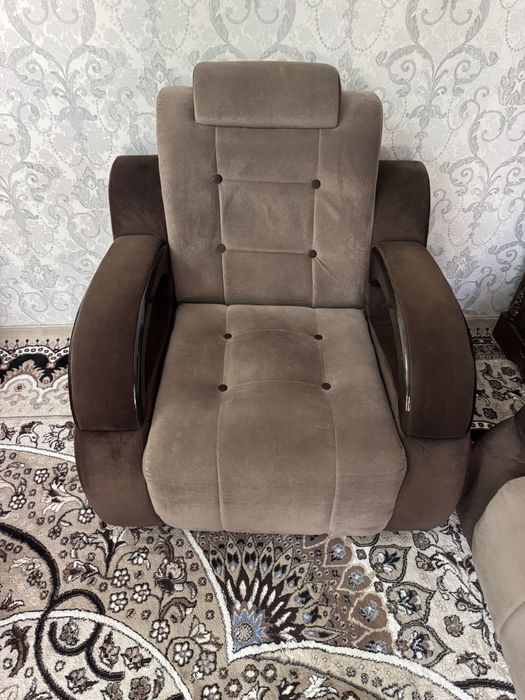 Divan va Kreslo srochno sifati ideal
