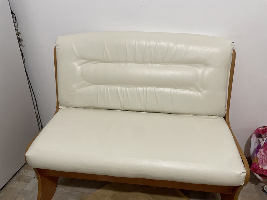 Самоклеющаяся кожа