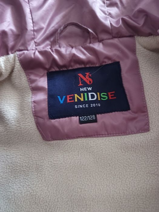 Куртка на девочку