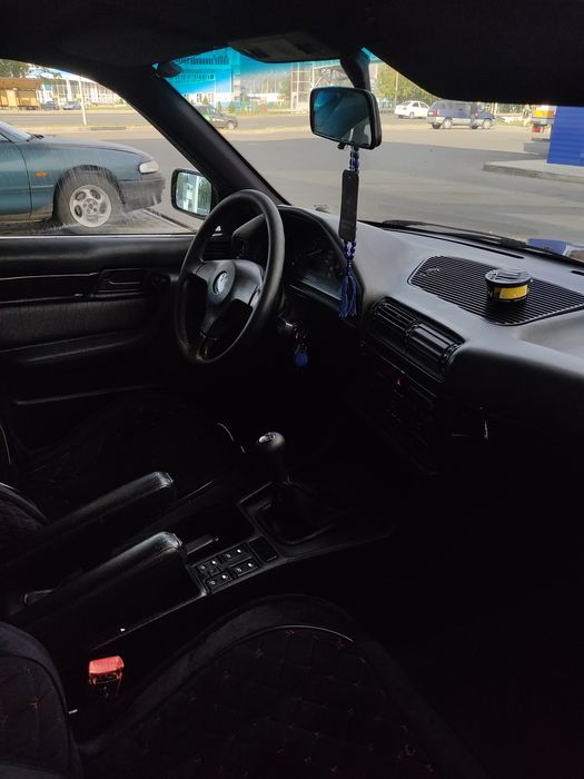 Продам бмв е34 530i