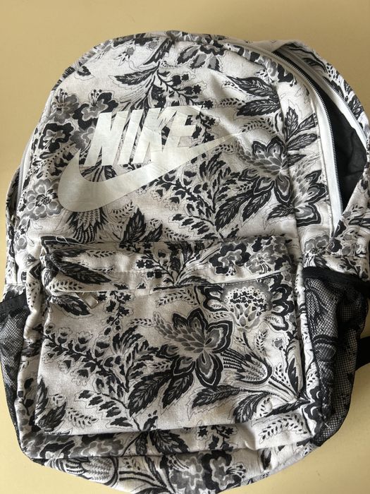 Рюкзаки подросковые