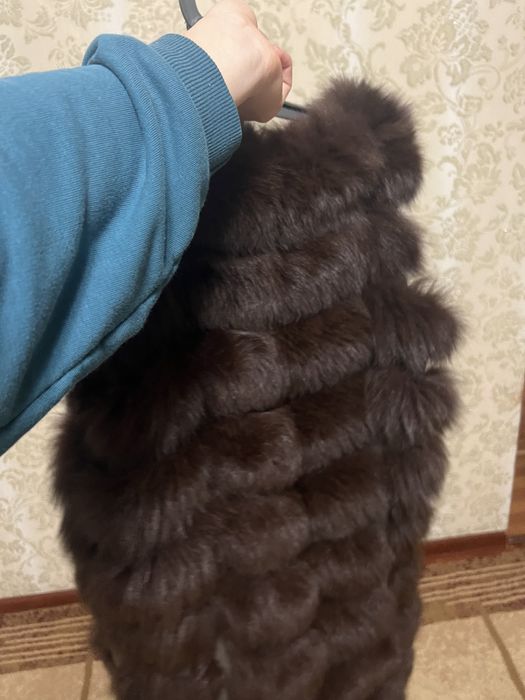 Безрукавка из песца