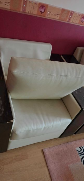 Диван + маса/ хол +перде и килим/ подарък
