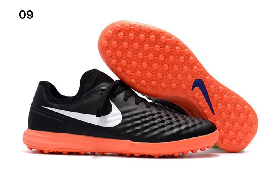 Распродажа Сороконожки Nike Magista ( размер 39,40)