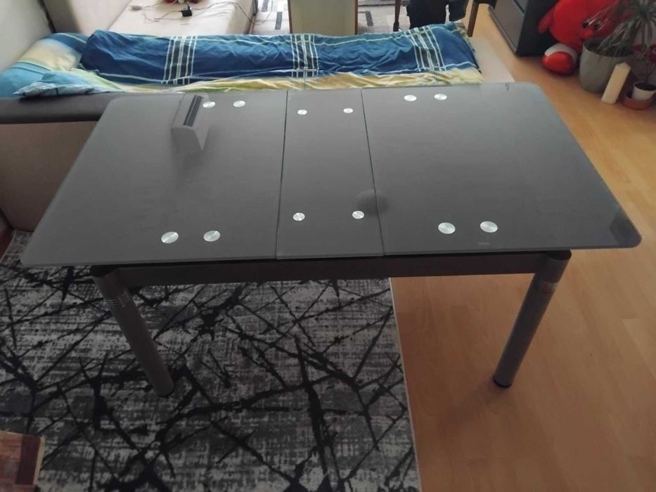 Разтегателна маса