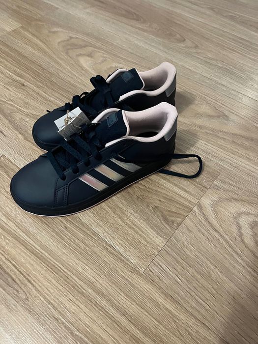 Adidas, дамски маратонки