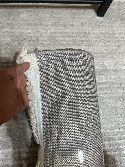 Продается ковер б/у