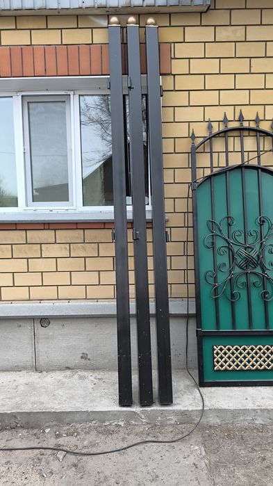 Ворота новые с узорами