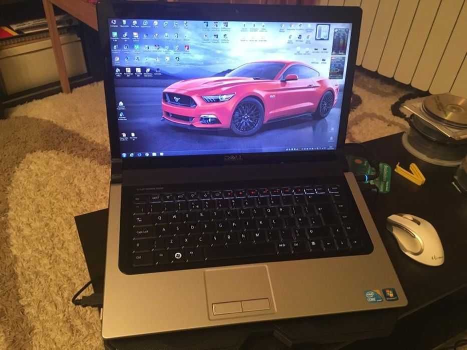 Dell Studio 1558, i7-720QM, 8GB, Ati HD5470 1GB FHD, SSD/HDD 240/750GB
