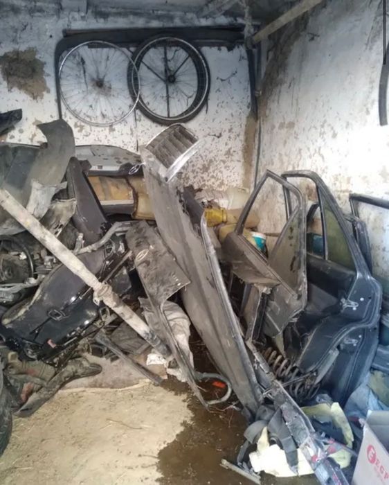 Мерседес 190E запчасти