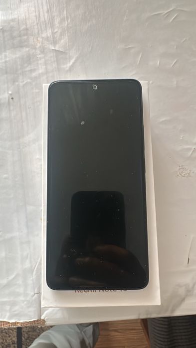 Продам смартфон redmi note 13