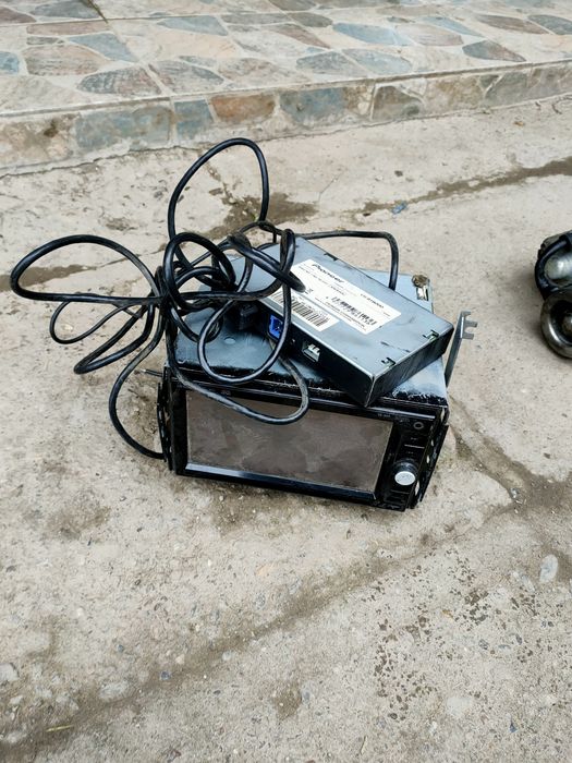 Vând piese Hyundai Tucson 2.0