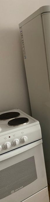 Продам электро плиту