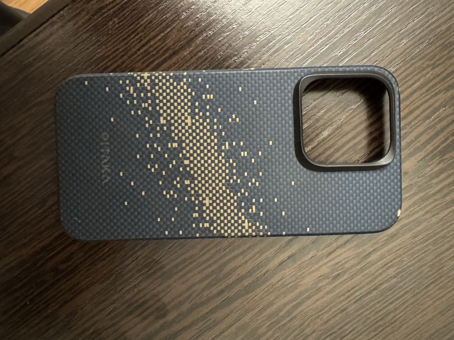 Чехол на 15 PRO PITAKA