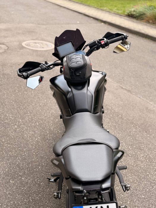 Yamaha MT 07  Black Tech