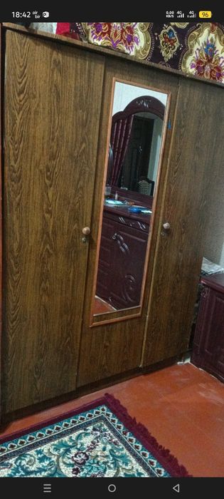 Катта шкаф сервант ва якка шкафлар