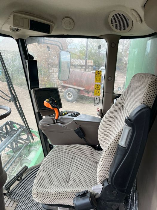 Комбайн John Deere S440