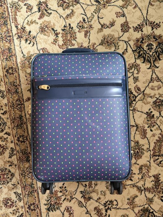 Чемодан синий, размер S