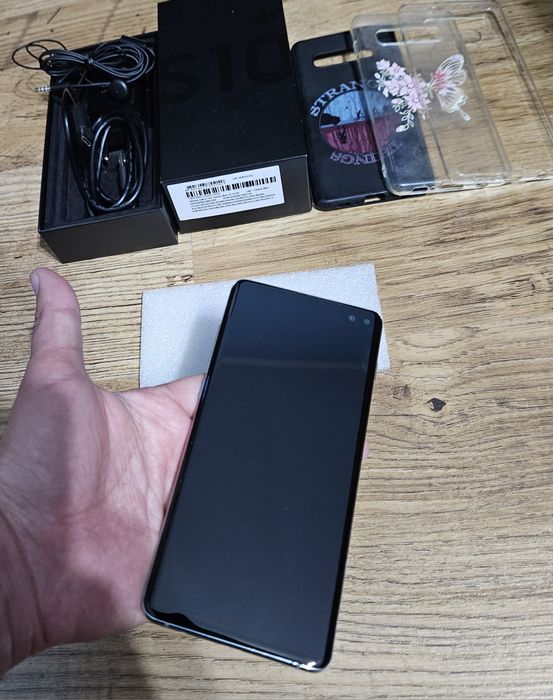 Samsung Galaxy S10 +, Dual SIM, 128GB, 8GB RAM,4G Ceramic Black