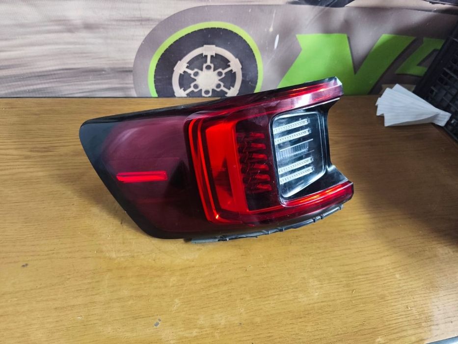 Stop stânga Polestar