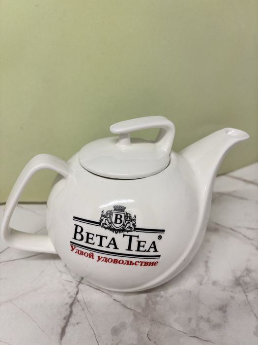 Заварочный фарфорывый чайник