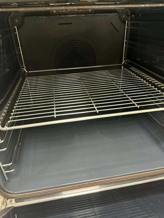 Фурна за вграждане с пара  MIELE H 6461 B