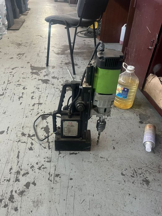 Сверлильный станок