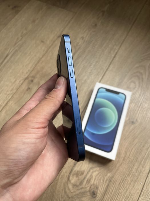 Iphone 12 продам