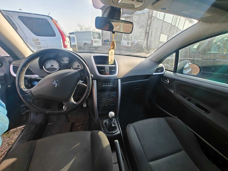 Peugeot 207CC 1.6 120 кс