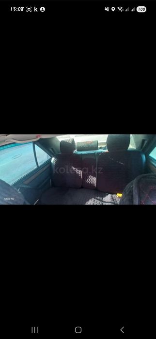 Срочно продам мерседес е200