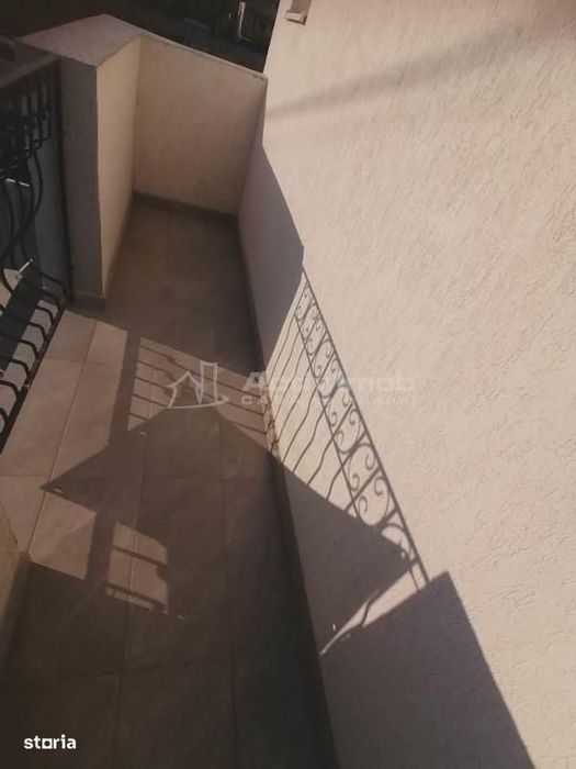 VANZARE - CASA SAU SPATIU COMERCIAL - Locuinta si sau Afacere - Vila