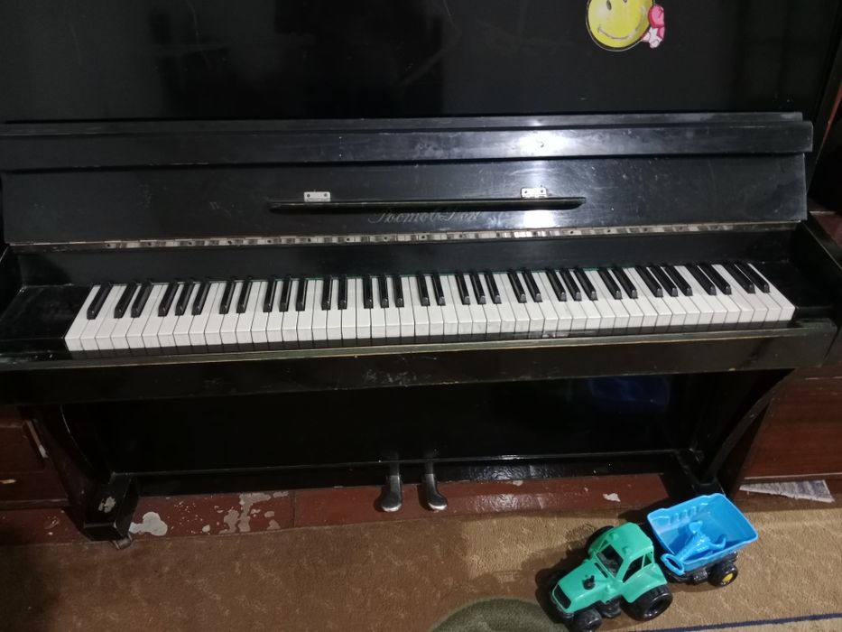 Пианино, хорошего качества, "Ростов-Дон"