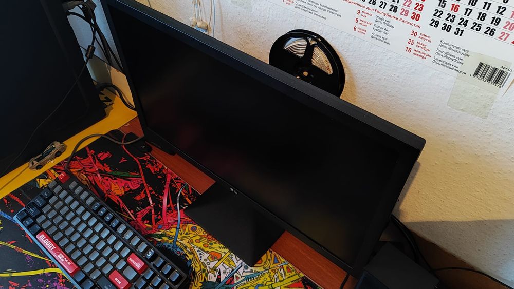 Продам монитор lg